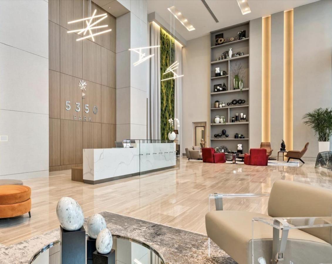Downtown Doral, Florida. New Condo Style Resort. Exterior photo